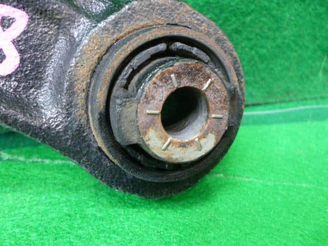 Rear Left Upper Control Arm MAZDA Atenza 2013 LDA-GJ2FP GHP928C10 — photo 3