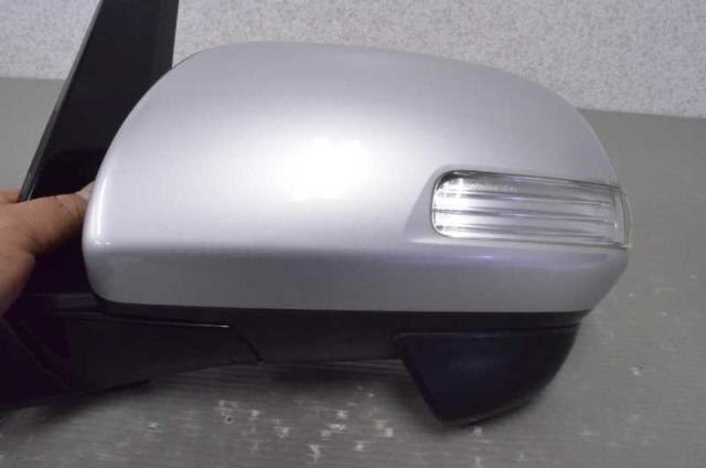 Left Side Mirror TOYOTA Estima 2007 ACR50 — photo 5