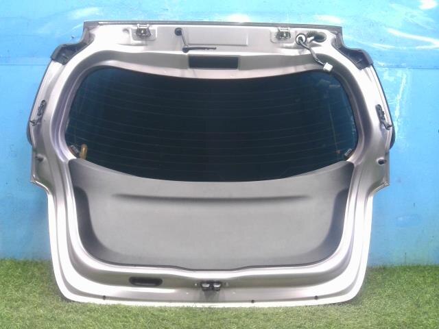 Back Door Assembly TOYOTA Vitz 2011 DBA-NSP130 — photo 2