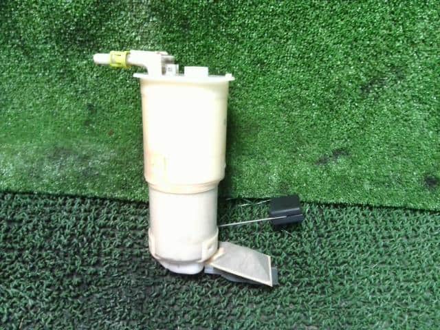 Fuel Pump SUZUKI MR Wagon 2008 DBA-MF22S 1510072830 — photo 4