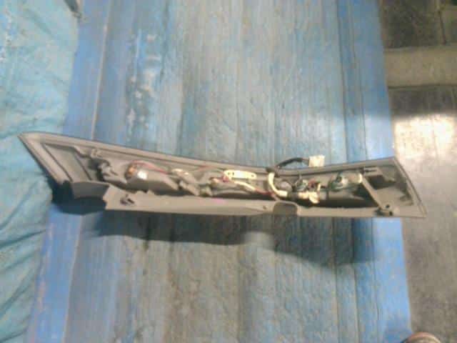 Left Tail Light HONDA Stream 2012 DBA-RN6 — photo 2