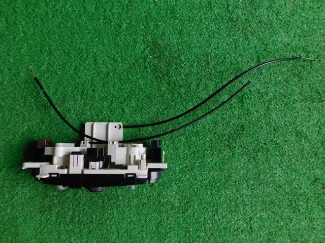 A/C Control Panel SUBARU R2 2008 DBA-RC1 — photo 3