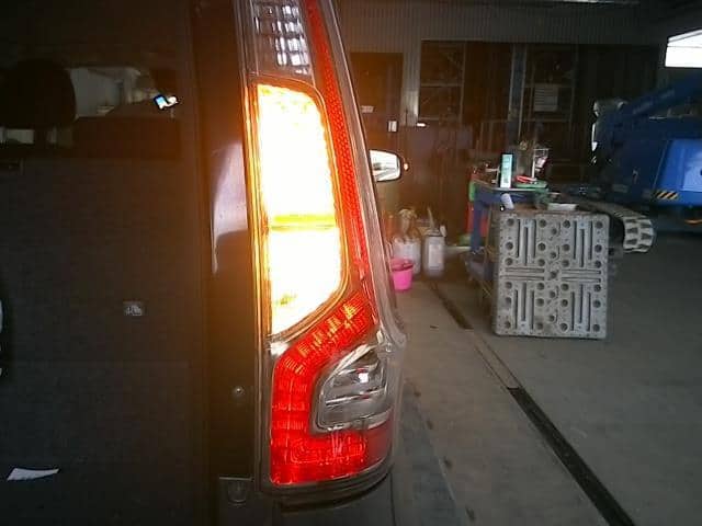 Right Tail Light MITSUBISHI Ek custom 2017 DBA-B11W — photo 5