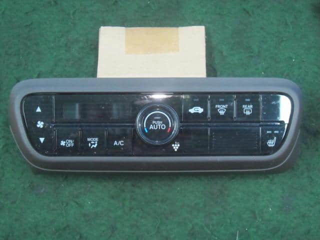 A/C Control Panel HONDA N-wgn 2020 6BA-JH3 — photo 1