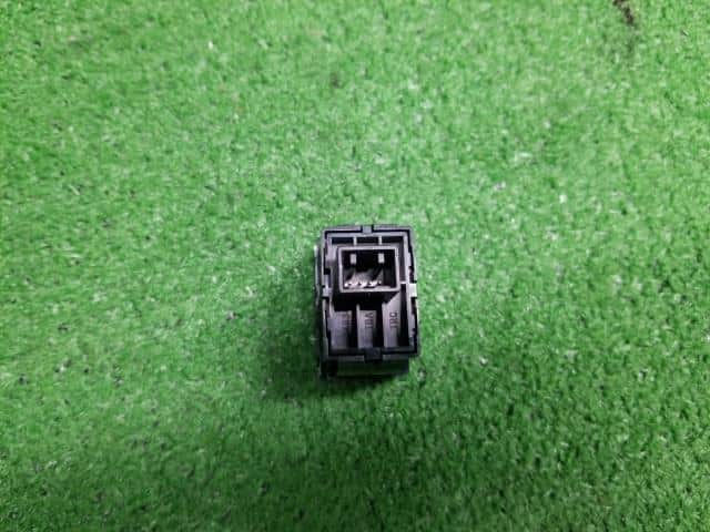Switch HONDA N BOX 2017 DBA-JF4 35300TBAA21 — photo 4