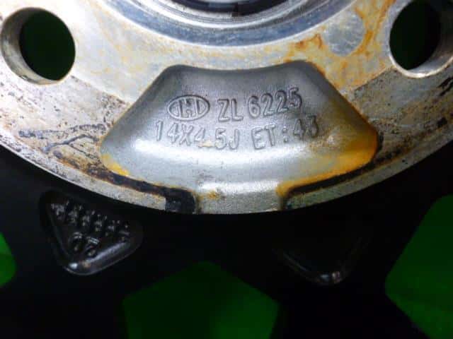 Tire/Wheel Assembly SUZUKI Every 2021 EBD-DA17V — photo 8