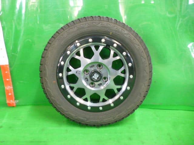 Tire/Wheel Assembly SUZUKI Every 2021 EBD-DA17V — photo 1
