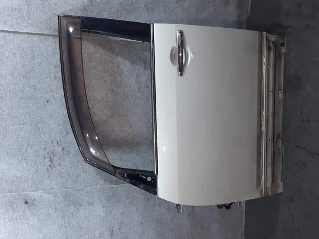 Front Left Door Assembly MITSUBISHI Delica D5 2010 DBA-CV4W — photo 1