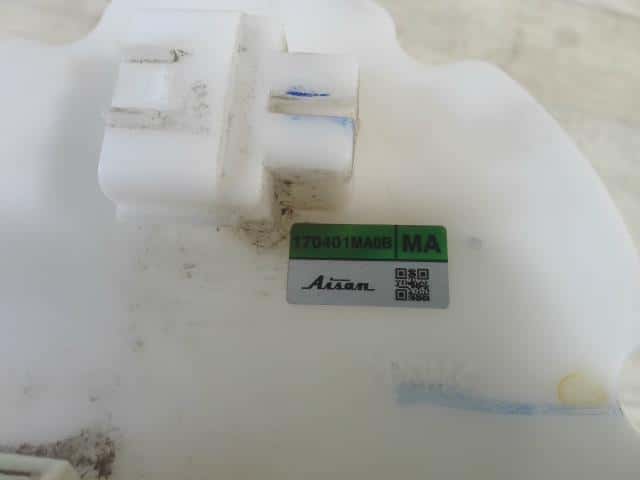 Fuel Pump NISSAN Skyline 2014 DAA-HV37 — photo 2