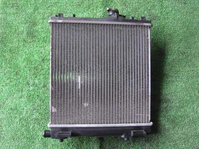 Radiator SUZUKI Wagon R GF-MC21S 1770075F00 — photo 2