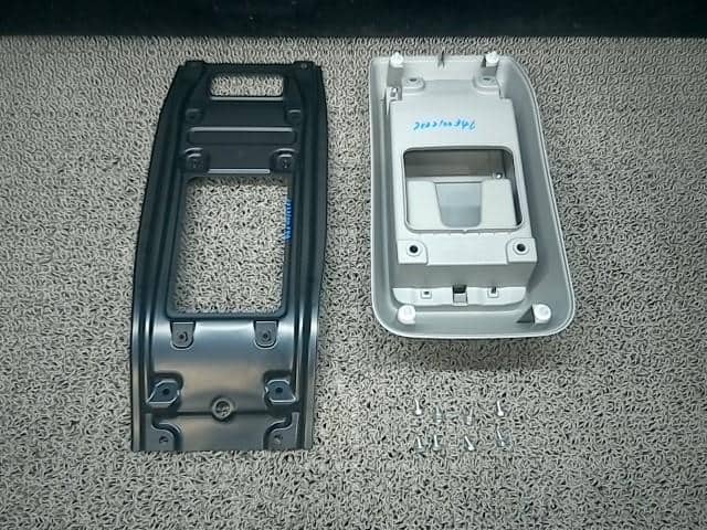 Console Box SUZUKI Spacia 2013 DBA-MK32S — photo 3