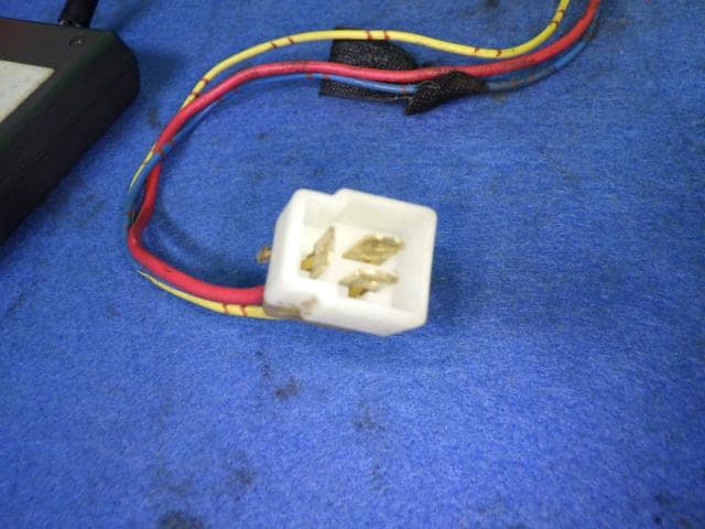 Control Unit SUZUKI Jimny 1990 M-JA11V — photo 4