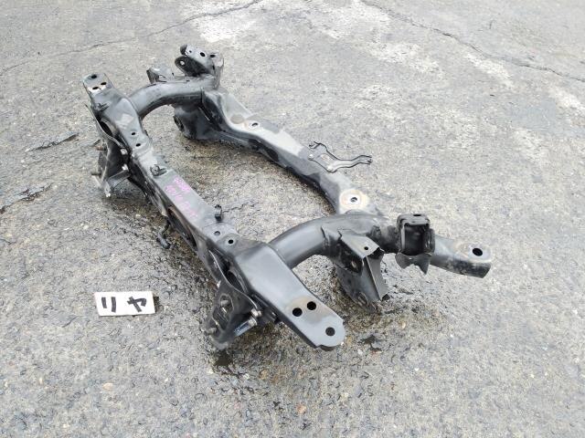 Rear Member Assembly TOYOTA Harrier 2014 DAA-AVU65 — photo 3