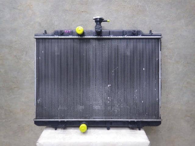 Radiator NISSAN Serena 2012 DAA-HFC26 — photo 3