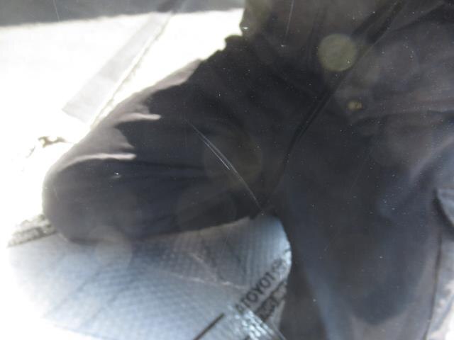 Front Right Door Panel TOYOTA Noah 6AA-ZWR90 — photo 4