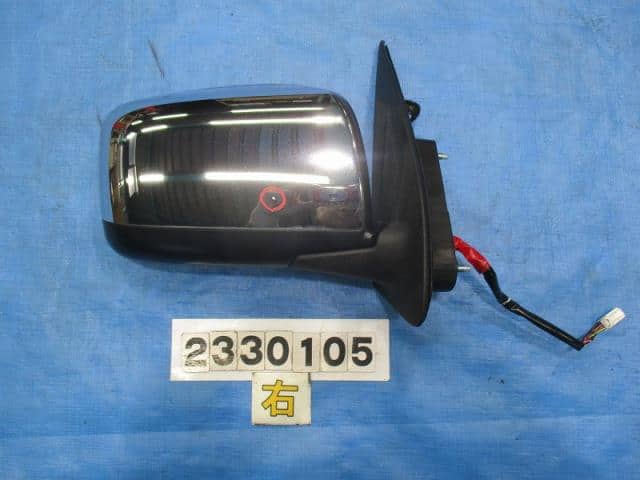 Right Side Mirror NISSAN Nv350 — photo 1