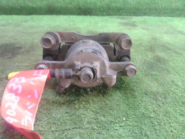 Front Right Caliper SUZUKI Lapin 2002 LA-HE21S 5510173H01 — photo 4
