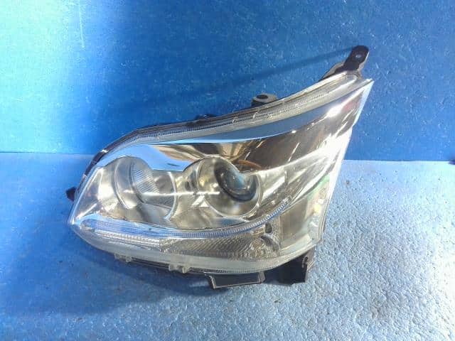 Left Headlight DAIHATSU Move 2011 DBA-LA110S — photo 1