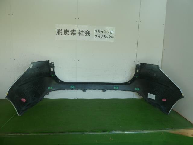 Rear Bumper Assembly TOYOTA Harrier 2020 6AA-AXUH80 — photo 6