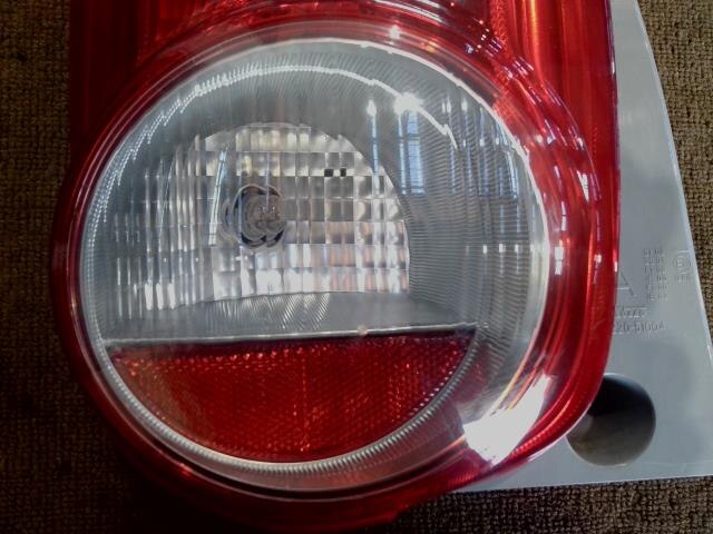 Left Tail Light TOYOTA Passo 2010 DBA-KGC35 — photo 4