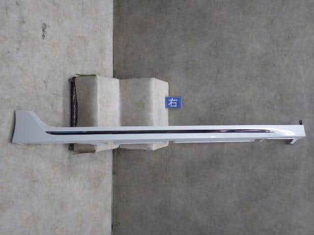 Right Side Step HONDA Insight 2012 DAA-ZE3 71800TM9003ZF — photo 1