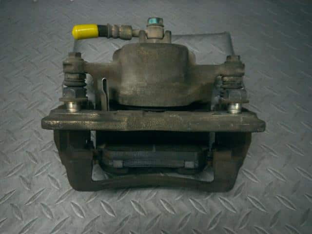 Front Left Caliper HONDA Mobilio 2001 LA-GB1 — photo 2