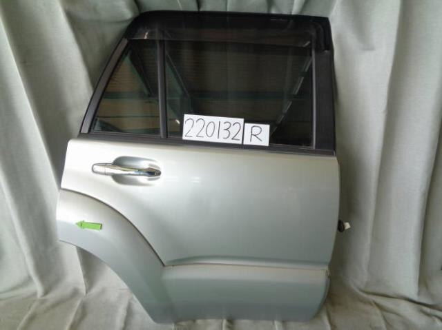 Rear Right Door Assembly TOYOTA Hilux Surf 2006 CBA-TRN215 — photo 1