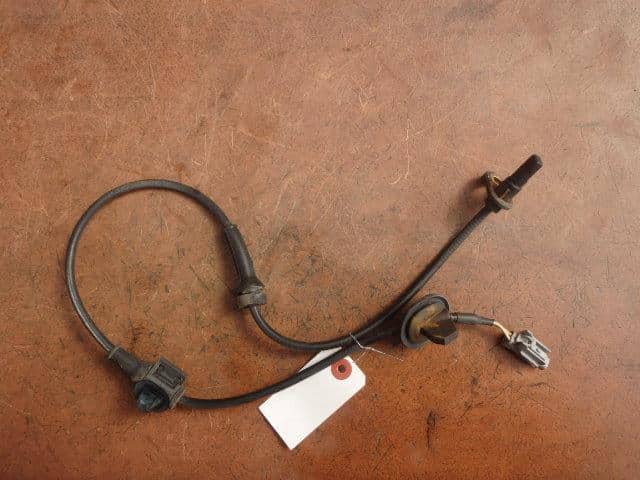 SUBARU R2 2004 CBA-RC1 — photo 1