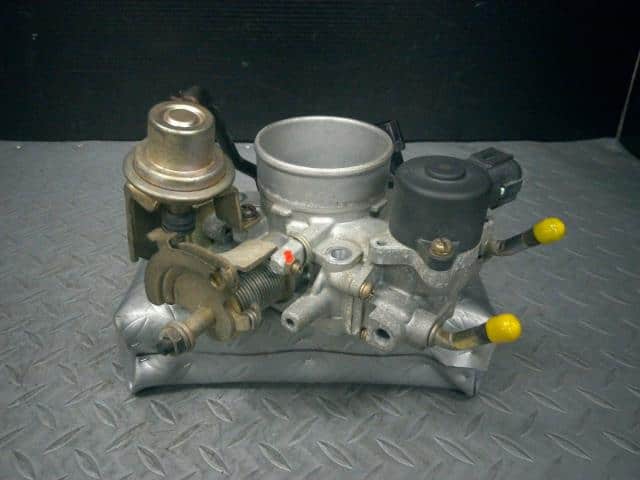 Throttle Body NISSAN Serena 1999 GF-PNC24 — photo 2