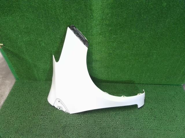 Right Fender Panel TOYOTA Vitz 2008 DBA-KSP90 — photo 1