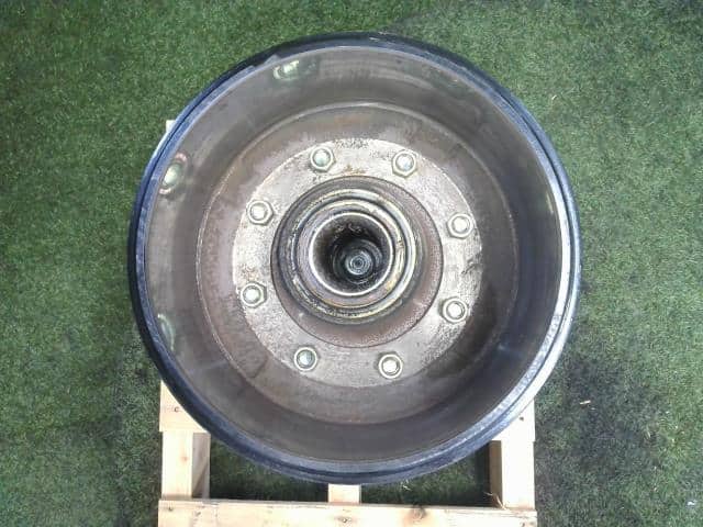 Front Right Hub Drum Assembly ISUZU ISUZU LARGESIZE CAR 1995 KC-CXZ81K1 — photo 7
