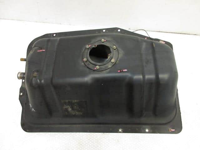 Fuel Tank SUZUKI Jimny 2011 ABA-JB23W 8910181AD3 — photo 3