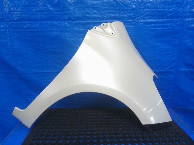 Right Fender Panel TOYOTA Vitz 2007 DBA-KSP90 — photo 1