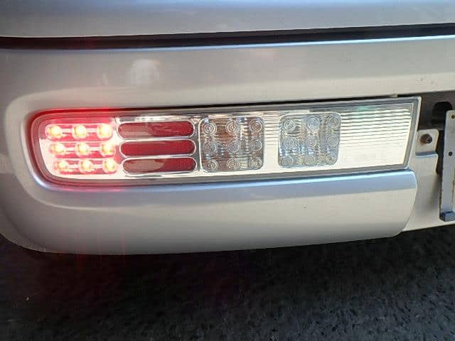 Left Tail Light NISSAN Cube 2008 DBA-BNZ11 — photo 9
