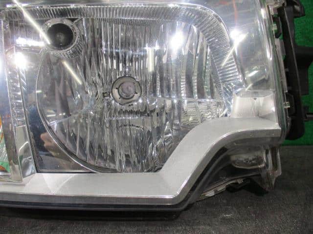 Right Headlight MITSUBISHI Minicab 2012 GBD-U62 — photo 3