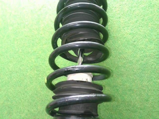 Rear Right Strut TOYOTA Comfort 2014 DBA-TSS11 — photo 3