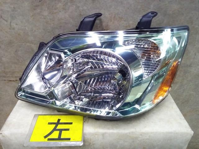 Left Headlight TOYOTA Noah 2003 TA-AZR60 — photo 1