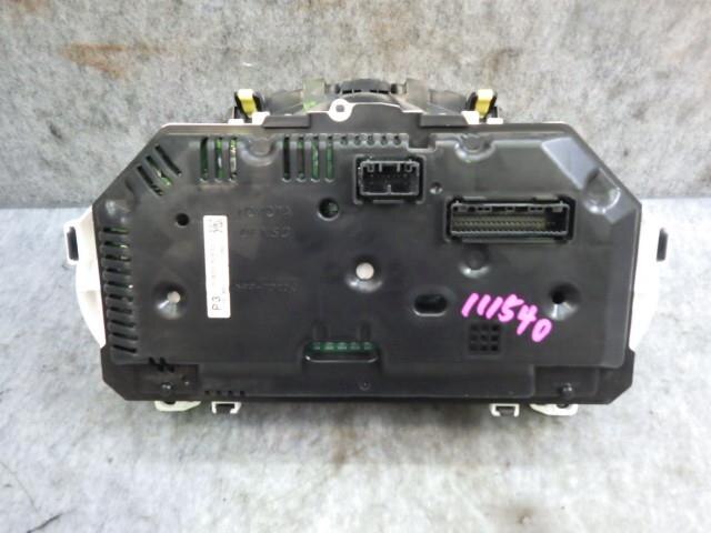 Speedometer TOYOTA Vitz 2014 DBA-KSP130 — photo 2