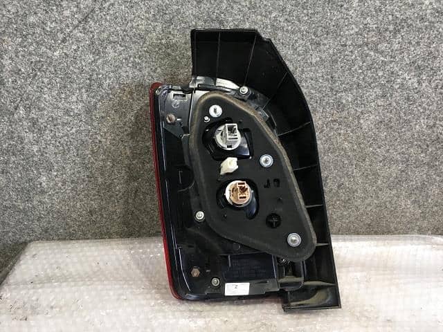 Right Tail Light HONDA N-one 2012 DBA-JG1 — photo 2