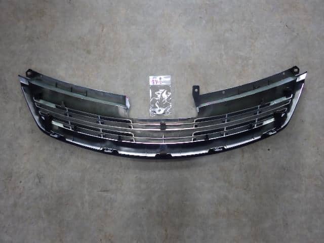 Radiator Grille NISSAN Tiida 2008 DBA-JC11 — photo 5