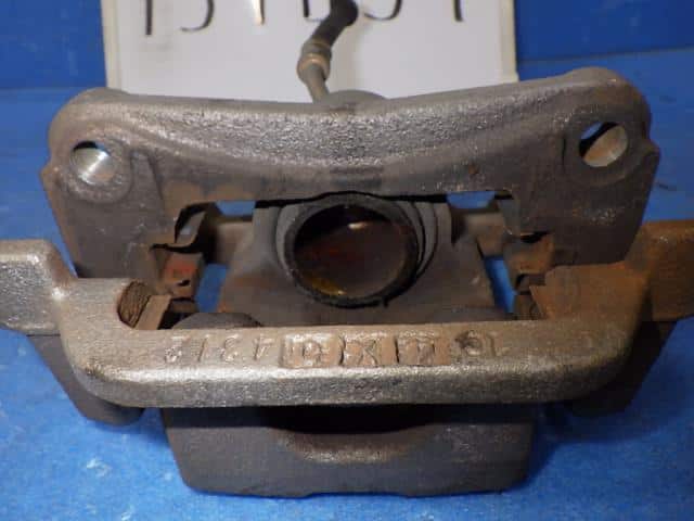Rear Left Caliper NISSAN Fuga 2004 CBA-Y50 — photo 3