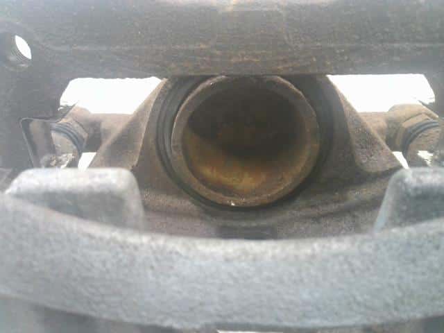 Front Left Caliper HONDA Odyssey 2003 UA-RB1 — photo 3