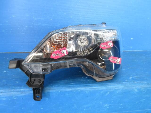 Left Headlight TOYOTA Spade 2012 DBA-NCP141 — photo 1