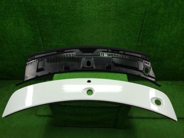 Cowl Top Panel SUZUKI Lapin 2016 DBA-HE33S 7233080P00 — photo 1
