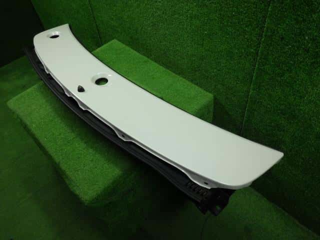 Cowl Top Panel SUZUKI Lapin 2016 DBA-HE33S 7233080P00 — photo 3