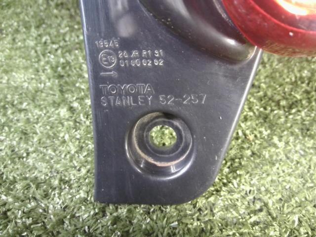 Right Tail Light TOYOTA Porte 2012 DBA-NCP141 — photo 4