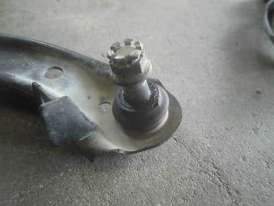 Front Right Lower Control Arm HONDA N BOX 2014 DBA-JF1 — photo 2