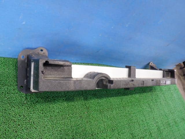 Front Bumper Reinforcement NISSAN Elgrand 2010 DBA-TNE52 — photo 2