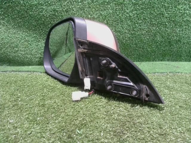 Left Side Mirror NISSAN Leaf_ 2014 ZAA-AZE0 — photo 2