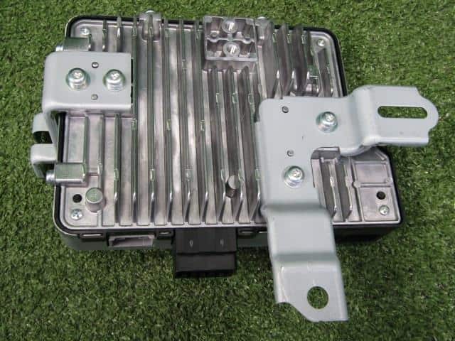 Control Unit HONDA Vezel 2016 DBA-RU2 — photo 4